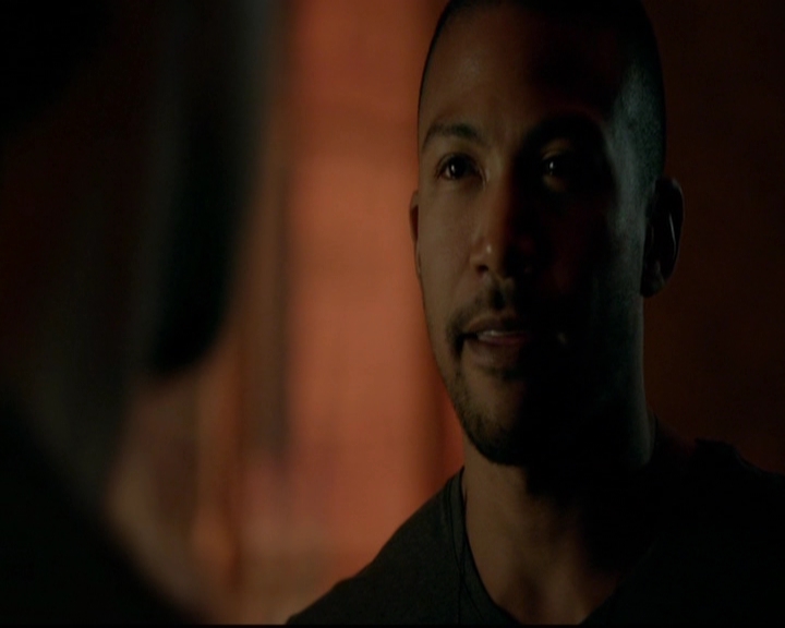 VampireDiariesWorld-dot-nl_TheOriginals_3x15AnOldFriendCalls0920.jpg