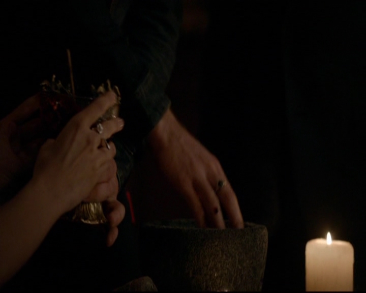 VampireDiariesWorld-dot-nl_TheOriginals_3x15AnOldFriendCalls1004.jpg