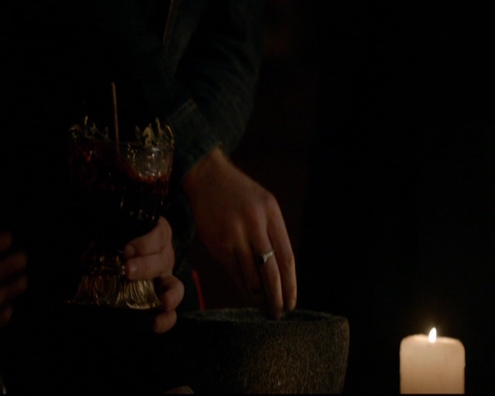 VampireDiariesWorld-dot-nl_TheOriginals_3x15AnOldFriendCalls1005.jpg