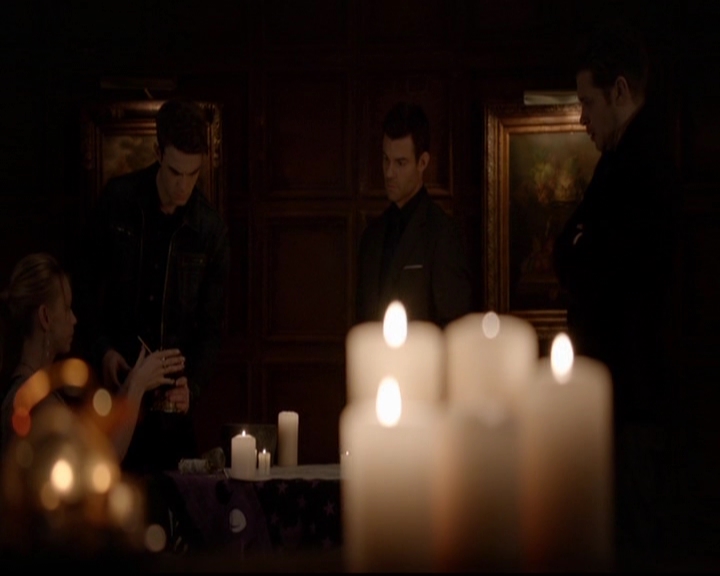 VampireDiariesWorld-dot-nl_TheOriginals_3x15AnOldFriendCalls1009.jpg