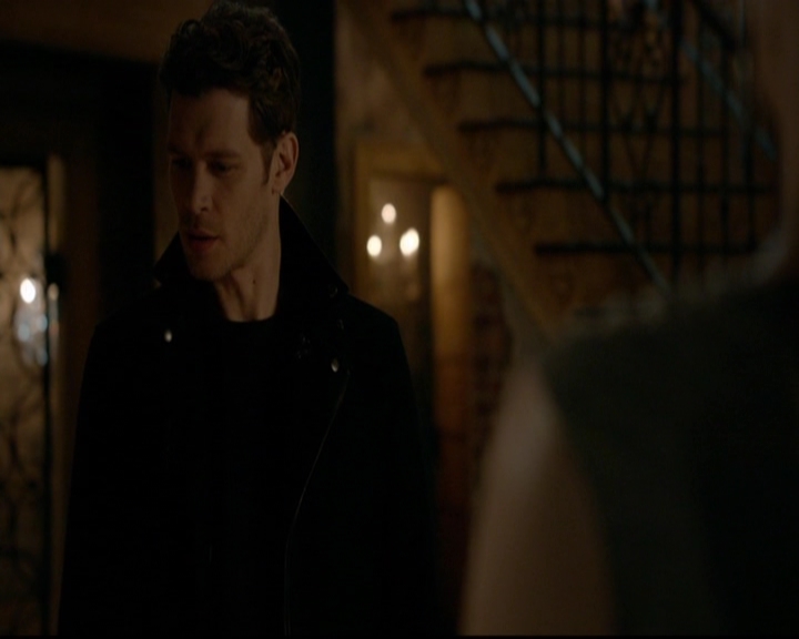 VampireDiariesWorld-dot-nl_TheOriginals_3x15AnOldFriendCalls1545.jpg VampireDiariesWorld-dot-nl_TheOriginals_3x15AnOldFriendCalls1545.jpg