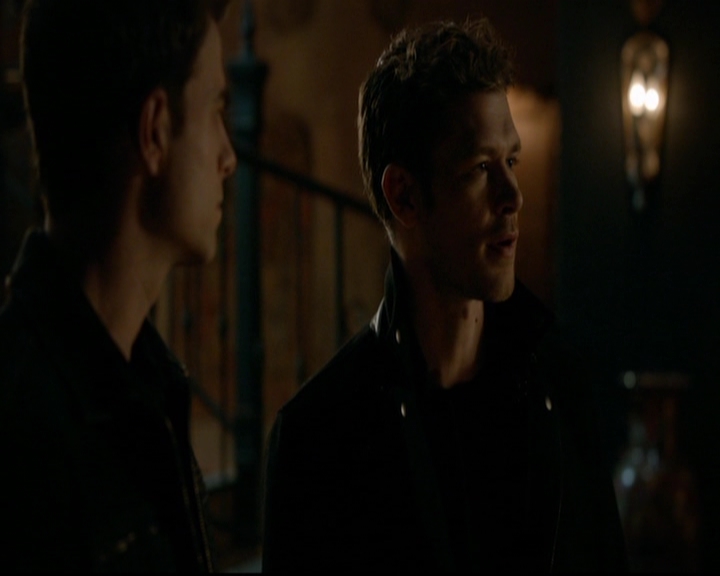 VampireDiariesWorld-dot-nl_TheOriginals_3x15AnOldFriendCalls1549.jpg
