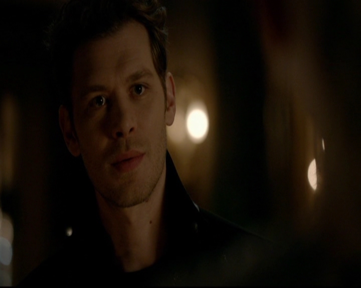 VampireDiariesWorld-dot-nl_TheOriginals_3x15AnOldFriendCalls1557.jpg