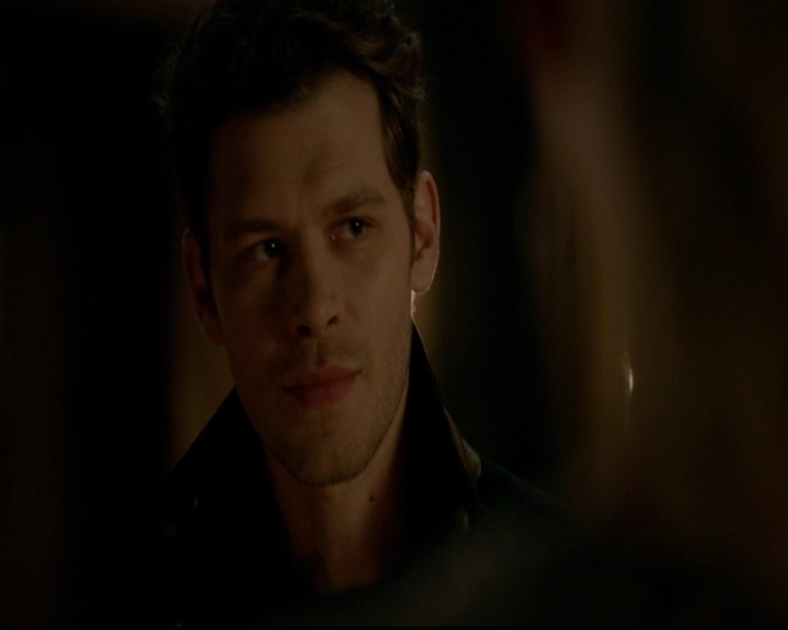 VampireDiariesWorld-dot-nl_TheOriginals_3x15AnOldFriendCalls1558.jpg