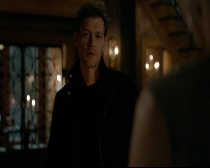 VampireDiariesWorld-dot-nl_TheOriginals_3x15AnOldFriendCalls1564.jpg