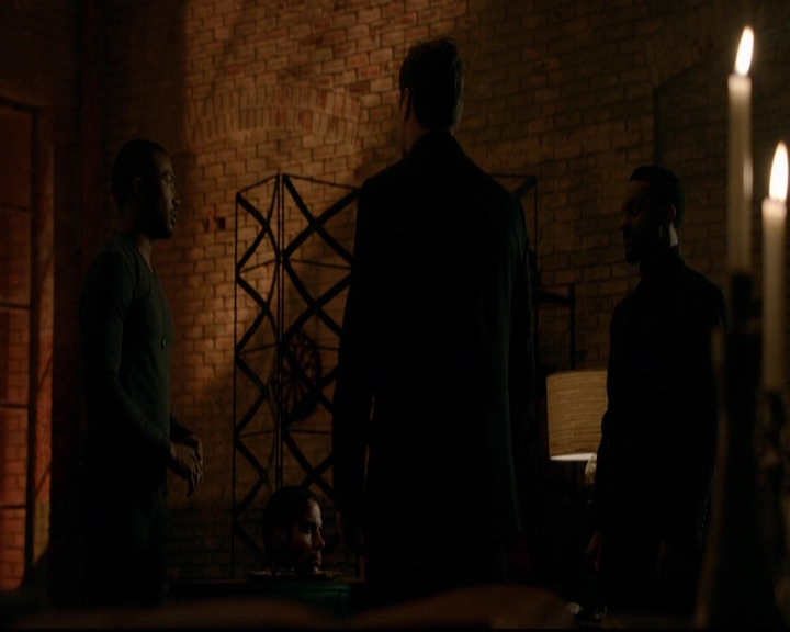 VampireDiariesWorld-dot-nl_TheOriginals_3x15AnOldFriendCalls1606.jpg