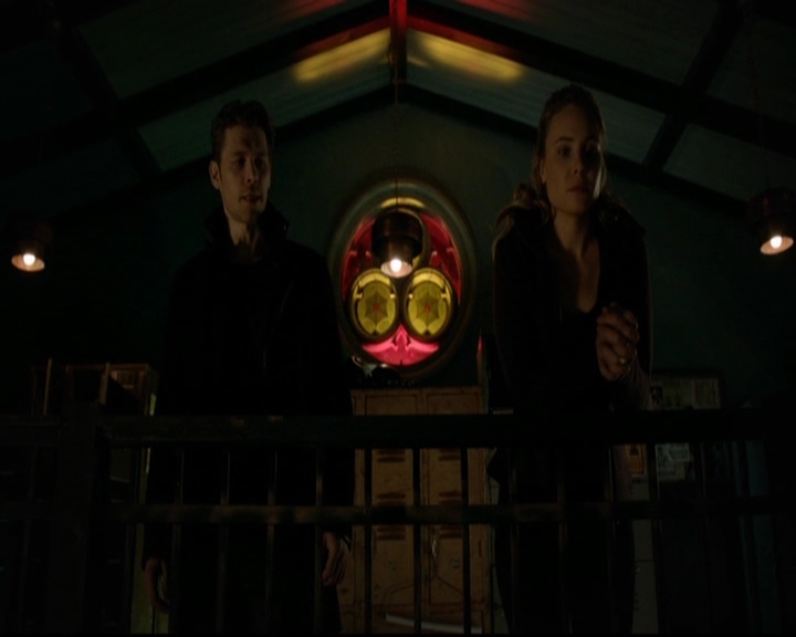 VampireDiariesWorld-dot-nl_TheOriginals_3x15AnOldFriendCalls1708.jpg
