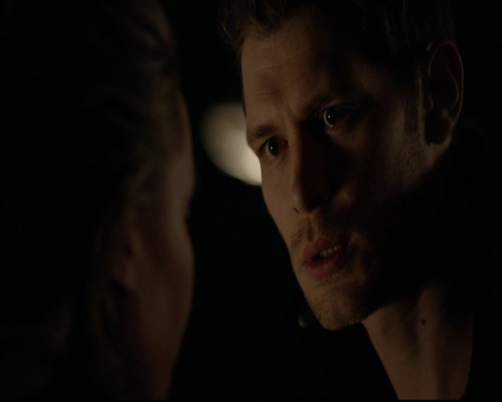 VampireDiariesWorld-dot-nl_TheOriginals_3x15AnOldFriendCalls1760.jpg