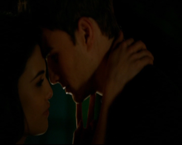 VampireDiariesWorld-dot-nl_TheOriginals_3x15AnOldFriendCalls1962.jpg