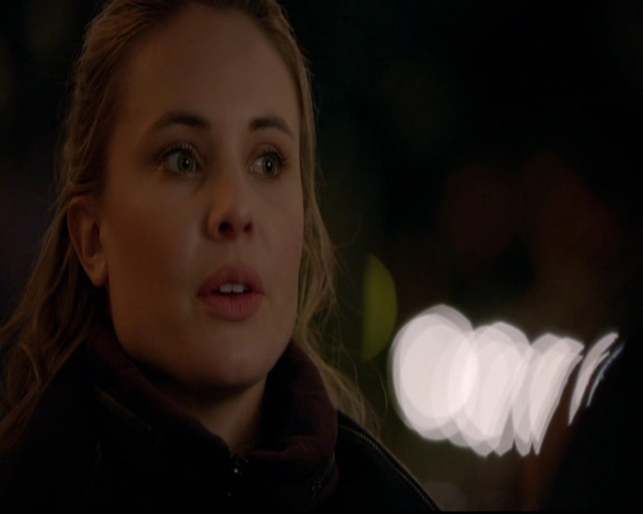 VampireDiariesWorld-dot-nl_TheOriginals_3x15AnOldFriendCalls2050.jpg