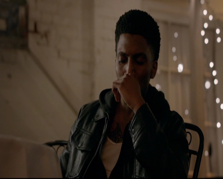 VampireDiariesWorld-dot-nl_TheOriginals_3x15AnOldFriendCalls2063.jpg VampireDiariesWorld-dot-nl_TheOriginals_3x15AnOldFriendCalls2063.jpg