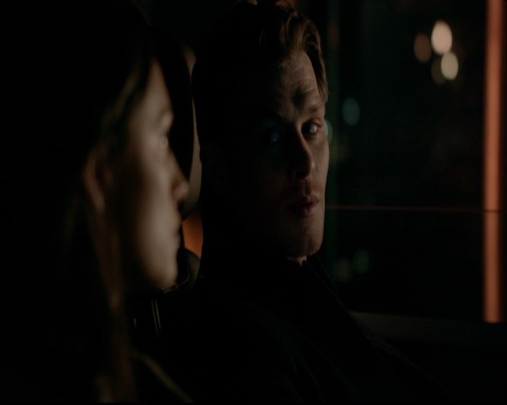 VampireDiariesWorld-dot-nl_TheOriginals_3x15AnOldFriendCalls2192.jpg