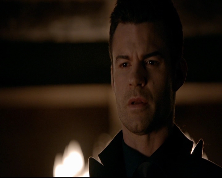 VampireDiariesWorld-dot-nl_TheOriginals_3x15AnOldFriendCalls2210.jpg