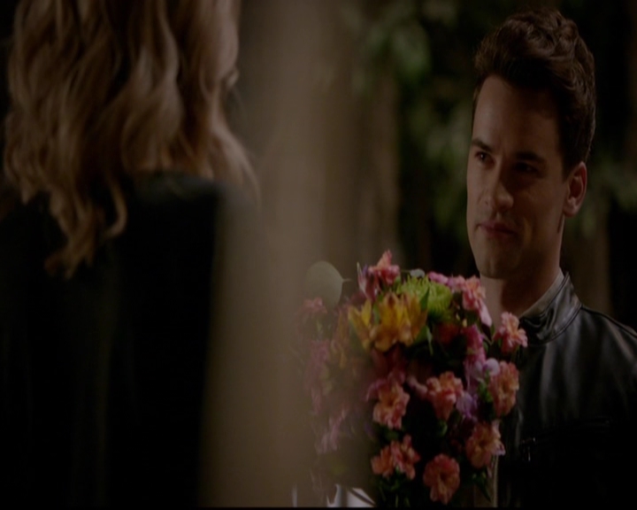 VampireDiariesWorld-dot-nl_TheOriginals_3x16AloneWithEverybody0360.jpg