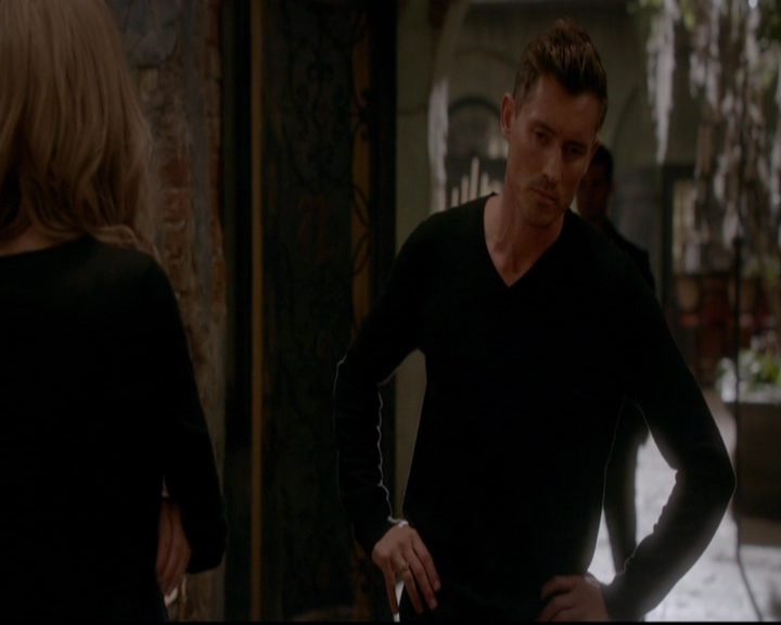 VampireDiariesWorld-dot-nl_TheOriginals_3x16AloneWithEverybody0874.jpg