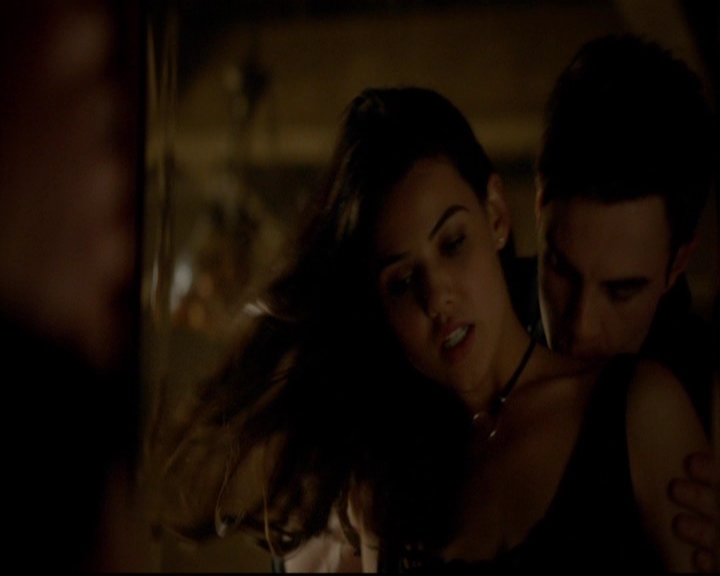 VampireDiariesWorld-dot-nl_TheOriginals_3x16AloneWithEverybody1189.jpg