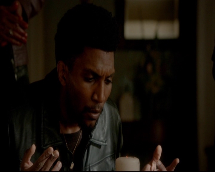 VampireDiariesWorld-dot-nl_TheOriginals_3x16AloneWithEverybody1236.jpg