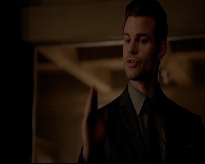 VampireDiariesWorld-dot-nl_TheOriginals_3x16AloneWithEverybody1375.jpg