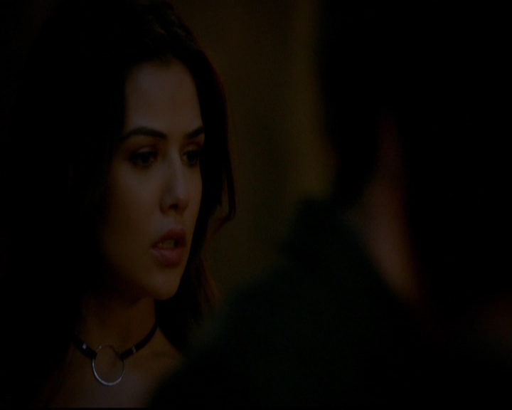 VampireDiariesWorld-dot-nl_TheOriginals_3x16AloneWithEverybody1638.jpg