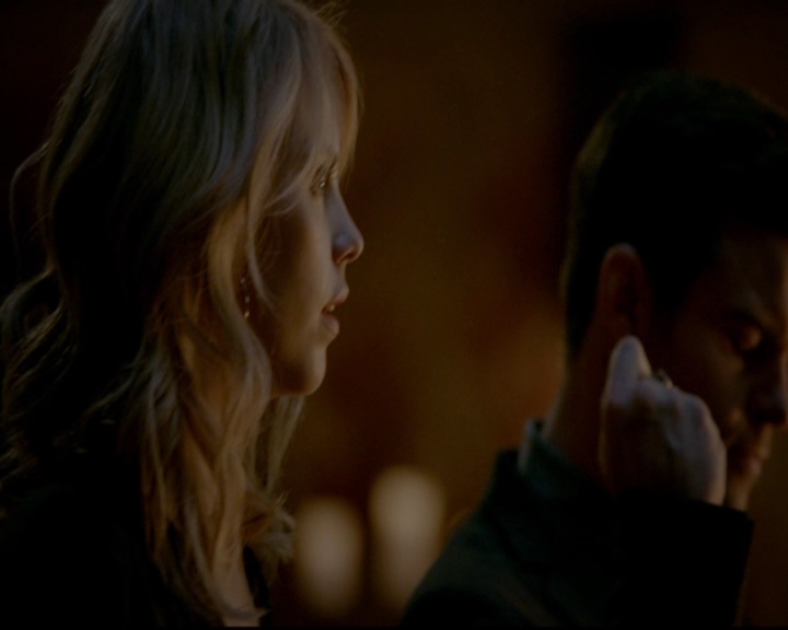 VampireDiariesWorld-dot-nl_TheOriginals_3x16AloneWithEverybody1898.jpg