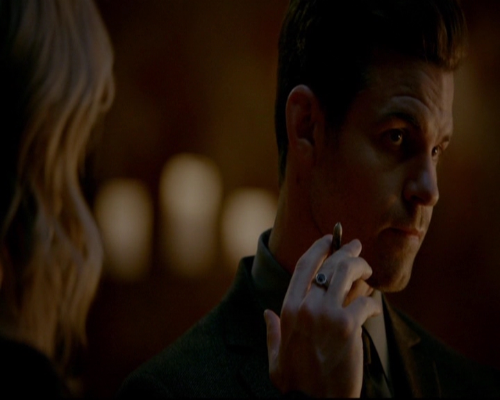 VampireDiariesWorld-dot-nl_TheOriginals_3x16AloneWithEverybody1918.jpg