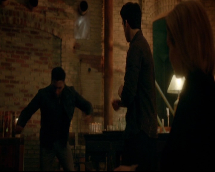 VampireDiariesWorld-dot-nl_TheOriginals_3x16AloneWithEverybody1966.jpg