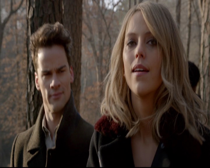 VampireDiariesWorld-dot-nl_TheOriginals_3x17BehindTheBlackHorizon0003.jpg