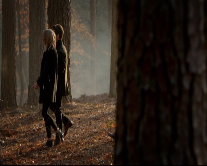 VampireDiariesWorld-dot-nl_TheOriginals_3x17BehindTheBlackHorizon0023.jpg
