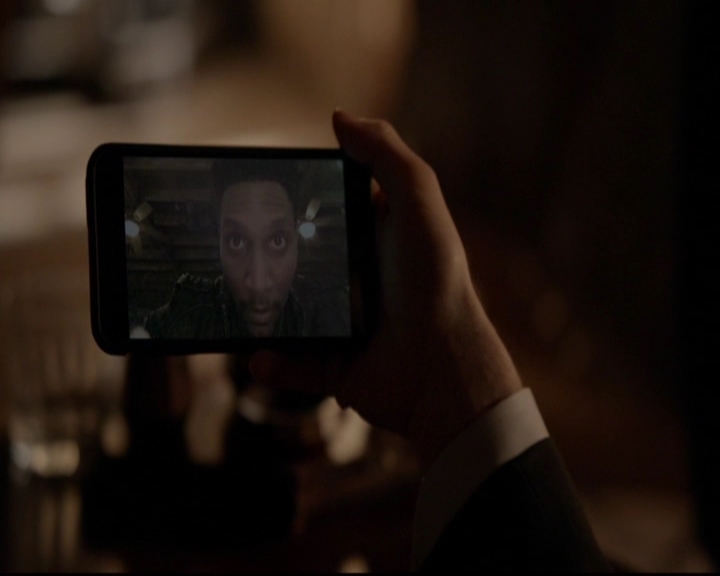 VampireDiariesWorld-dot-nl_TheOriginals_3x17BehindTheBlackHorizon0217.jpg