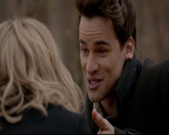 VampireDiariesWorld-dot-nl_TheOriginals_3x17BehindTheBlackHorizon0573.jpg