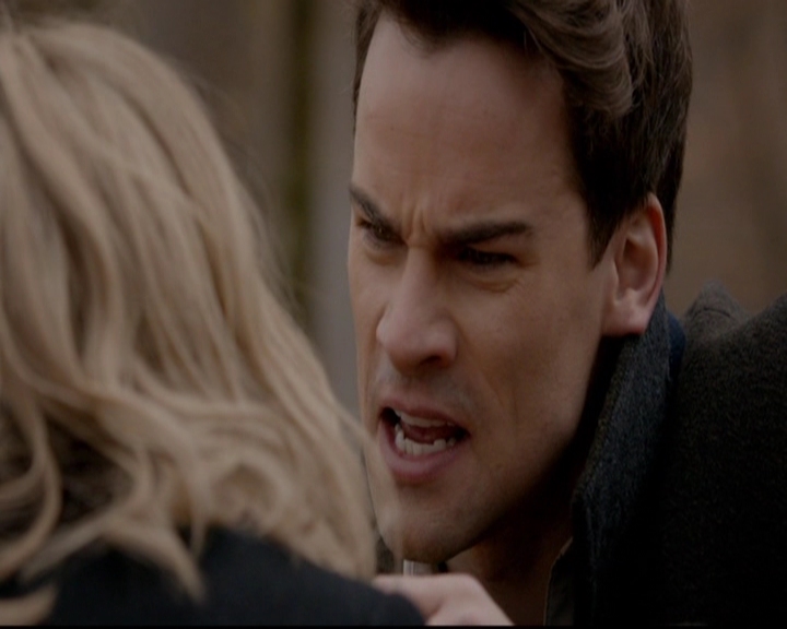 VampireDiariesWorld-dot-nl_TheOriginals_3x17BehindTheBlackHorizon0578.jpg