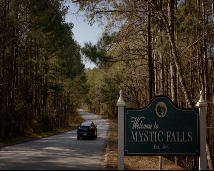 VampireDiariesWorld-dot-nl_TheOriginals_3x17BehindTheBlackHorizon0625.jpg