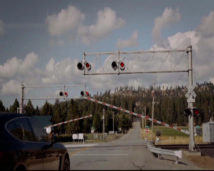 VampireDiariesWorld-dot-nl_TheOriginals_3x17BehindTheBlackHorizon0630.jpg