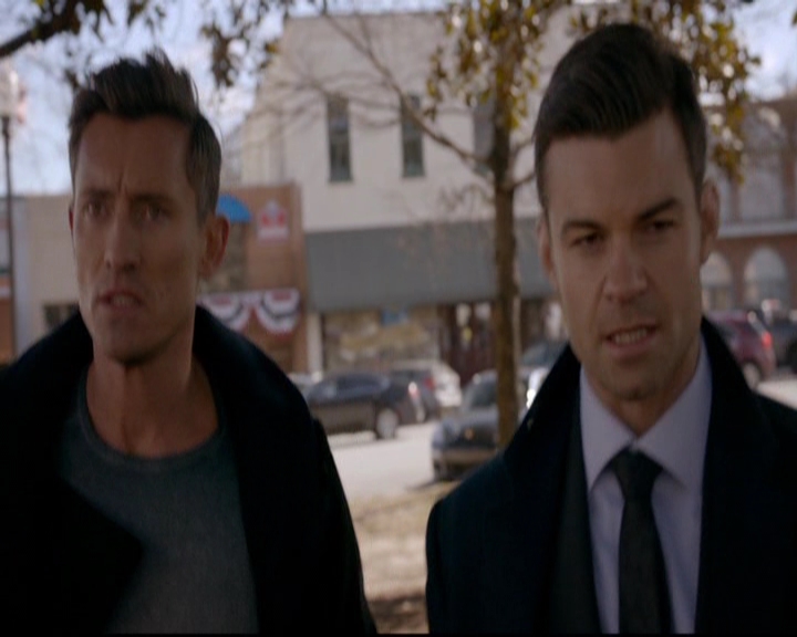 VampireDiariesWorld-dot-nl_TheOriginals_3x17BehindTheBlackHorizon0818.jpg