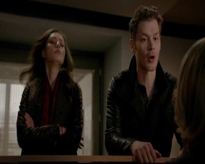 VampireDiariesWorld-dot-nl_TheOriginals_3x17BehindTheBlackHorizon0982.jpg