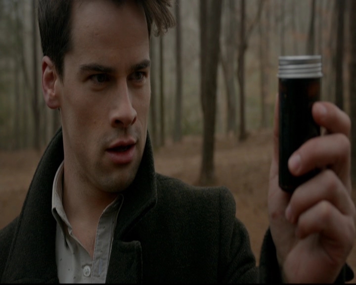 VampireDiariesWorld-dot-nl_TheOriginals_3x17BehindTheBlackHorizon1206.jpg