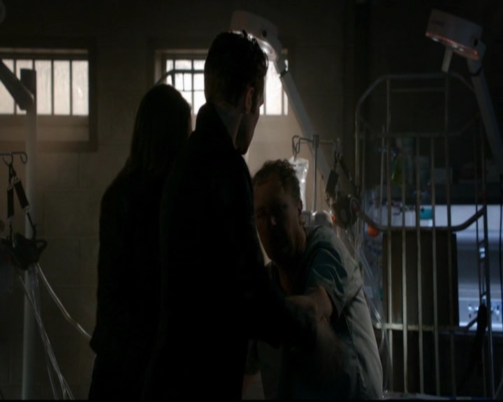 VampireDiariesWorld-dot-nl_TheOriginals_3x17BehindTheBlackHorizon1326.jpg