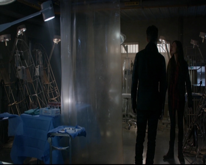 VampireDiariesWorld-dot-nl_TheOriginals_3x17BehindTheBlackHorizon1586.jpg