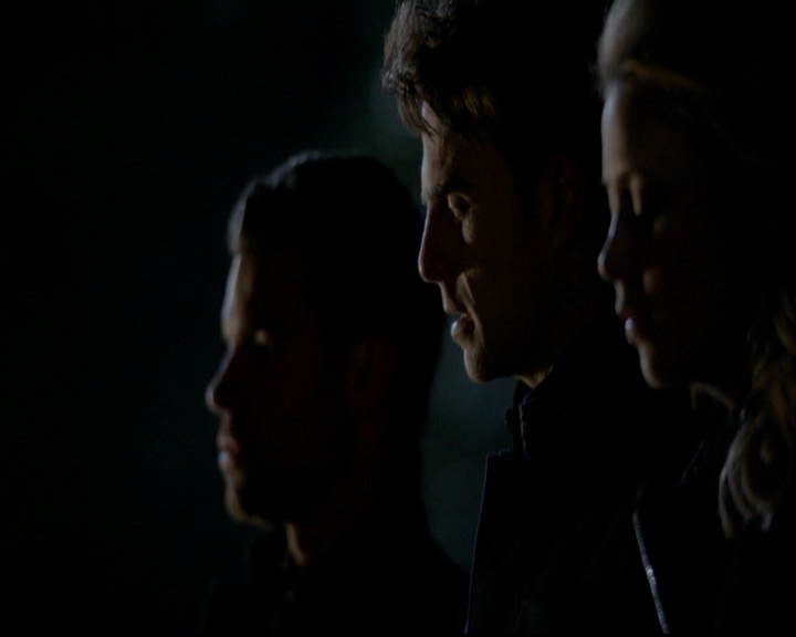 VampireDiariesWorld-dot-nl_TheOriginals_3x17BehindTheBlackHorizon1983.jpg VampireDiariesWorld-dot-nl_TheOriginals_3x17BehindTheBlackHorizon1983.jpg