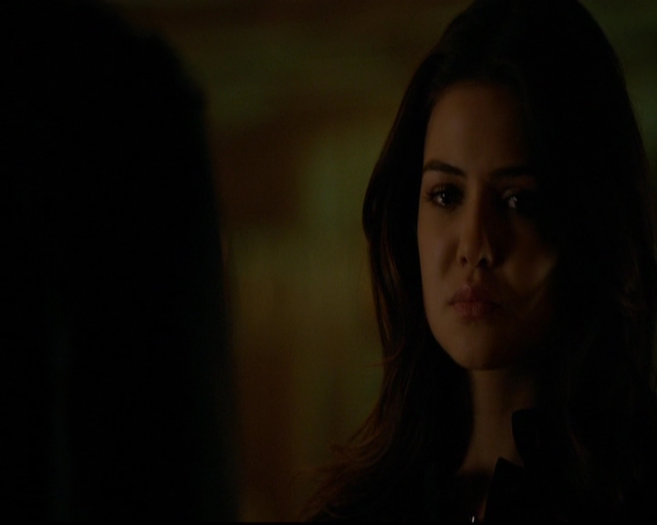 VampireDiariesWorld-dot-nl_TheOriginals_3x17BehindTheBlackHorizon2128.jpg