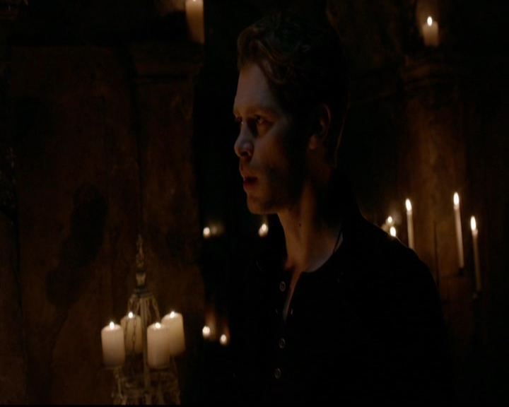 VampireDiariesWorld-dot-nl_TheOriginals_3x17BehindTheBlackHorizon2226.jpg