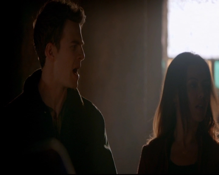 VampireDiariesWorld-dot-nl_TheOriginals_3x18TheDevilComesHereAndSighs0243.jpg