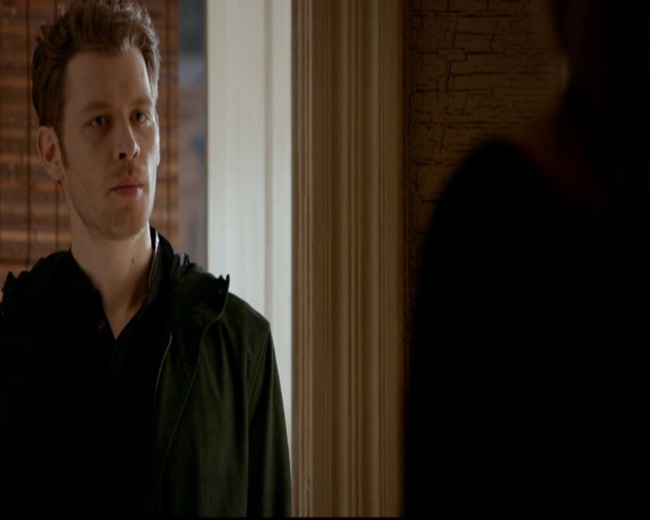 VampireDiariesWorld-dot-nl_TheOriginals_3x18TheDevilComesHereAndSighs0339.jpg