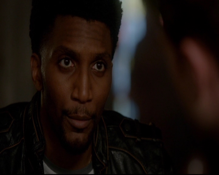 VampireDiariesWorld-dot-nl_TheOriginals_3x18TheDevilComesHereAndSighs0479.jpg