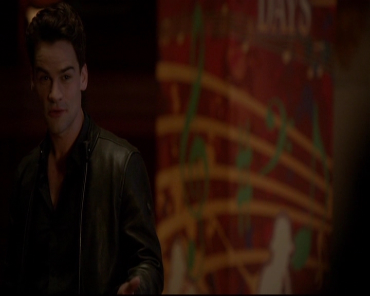 VampireDiariesWorld-dot-nl_TheOriginals_3x18TheDevilComesHereAndSighs1271.jpg