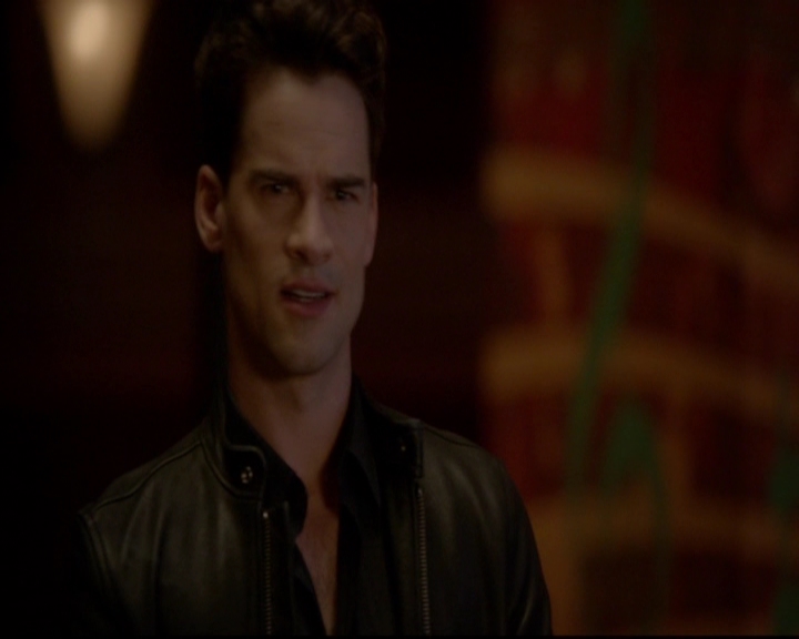 VampireDiariesWorld-dot-nl_TheOriginals_3x18TheDevilComesHereAndSighs1284.jpg