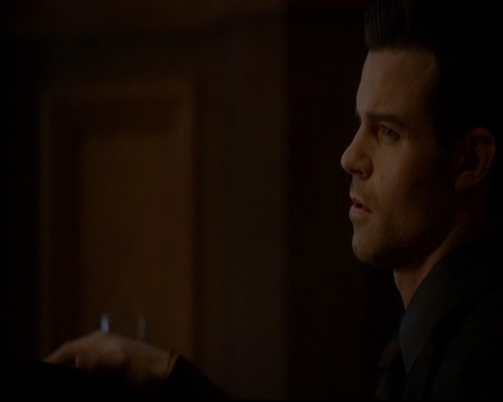 VampireDiariesWorld-dot-nl_TheOriginals_3x18TheDevilComesHereAndSighs1288.jpg