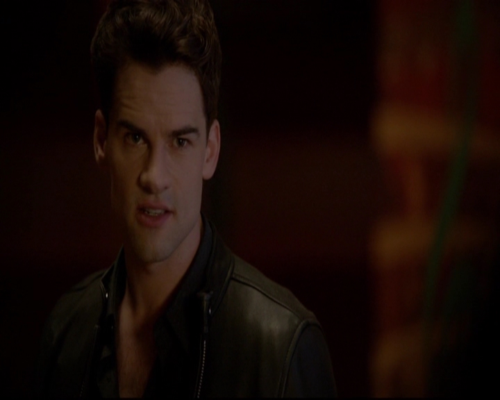 VampireDiariesWorld-dot-nl_TheOriginals_3x18TheDevilComesHereAndSighs1293.jpg