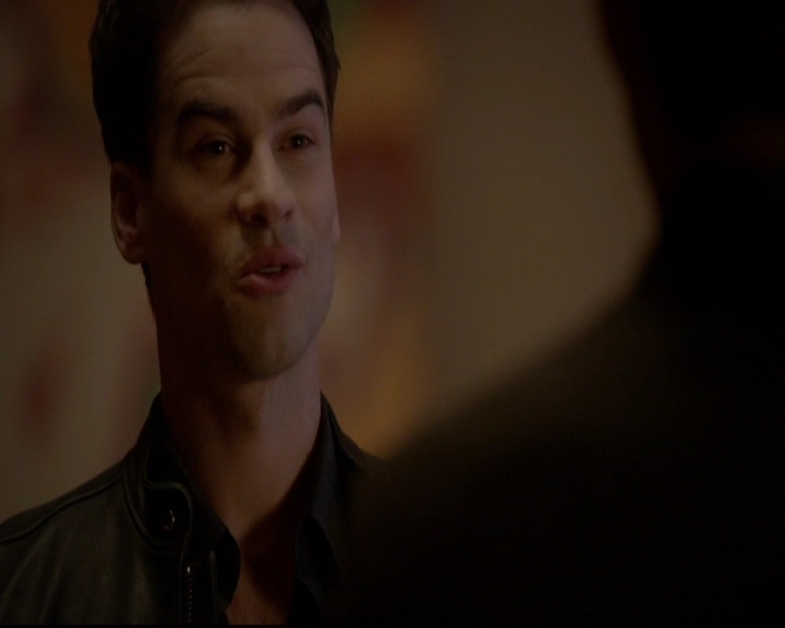 VampireDiariesWorld-dot-nl_TheOriginals_3x18TheDevilComesHereAndSighs1320.jpg