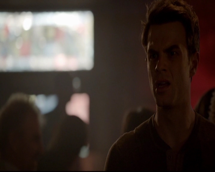 VampireDiariesWorld-dot-nl_TheOriginals_3x18TheDevilComesHereAndSighs1355.jpg